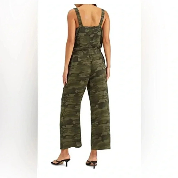 Sanctuary breezy jumpsuit - Picture 2 of 8